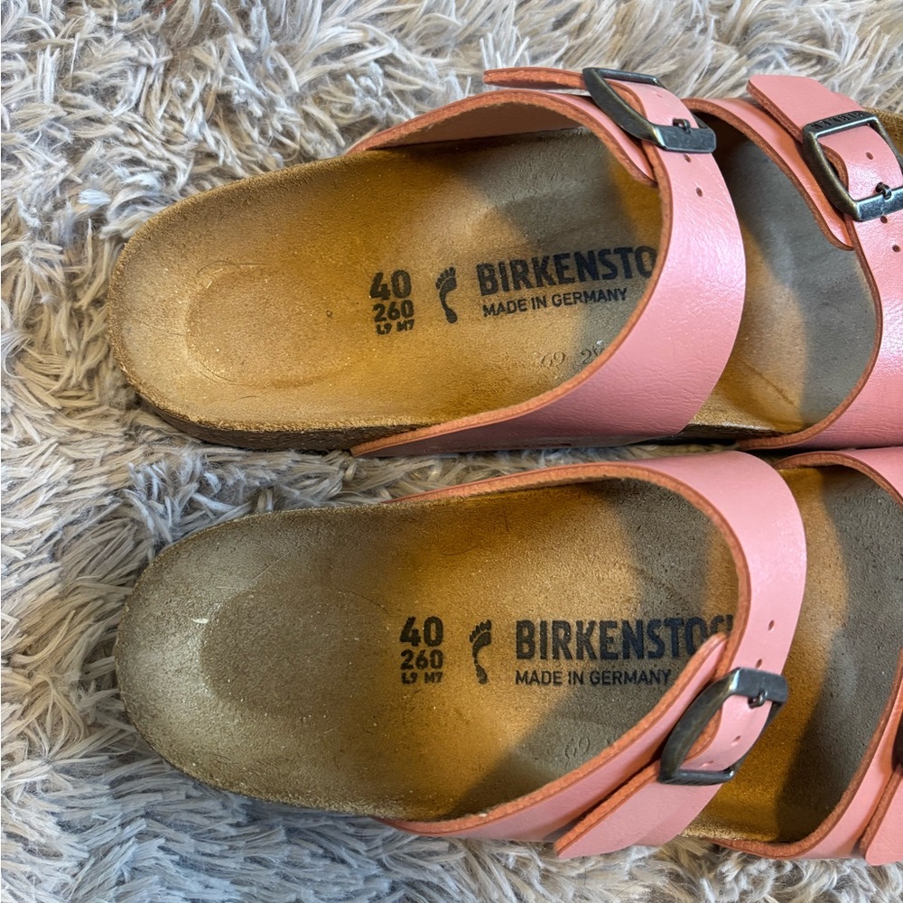 Birkenstock Pink Double-Buckle Arizona Slides - Picture 3 of 4